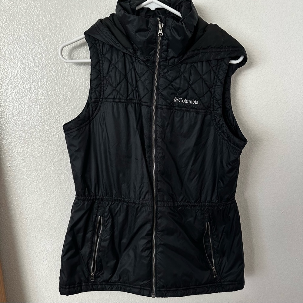 Columbia diamond hooded vest size Medium